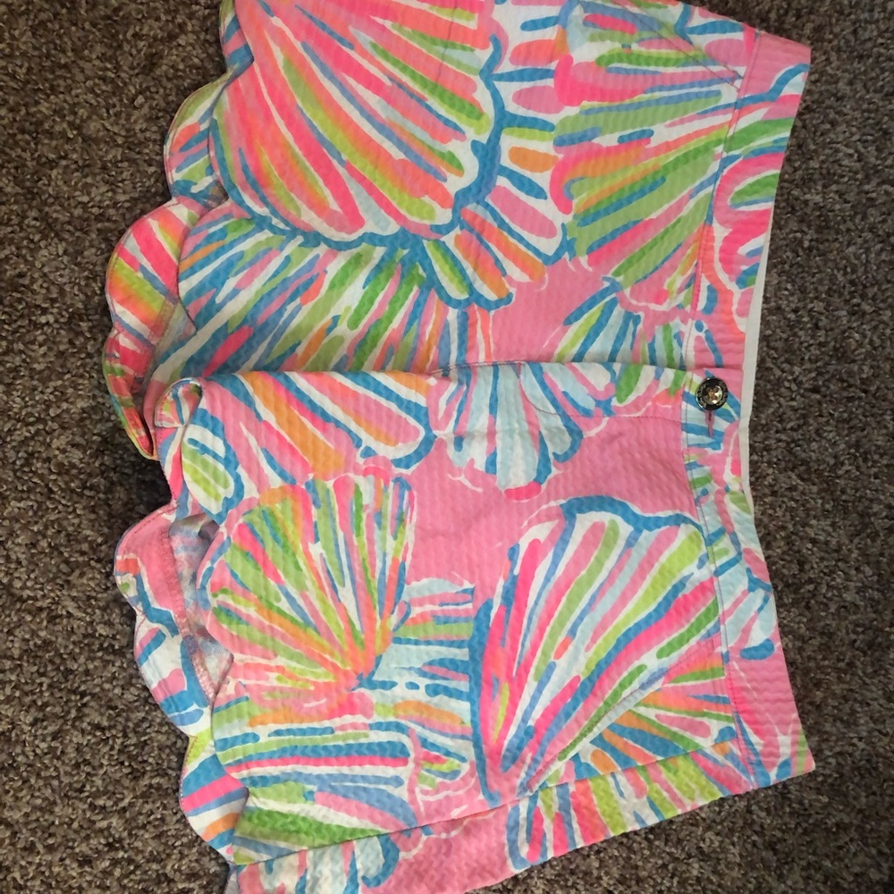 Size 10 Lilly Pulitzer buttercup shorts